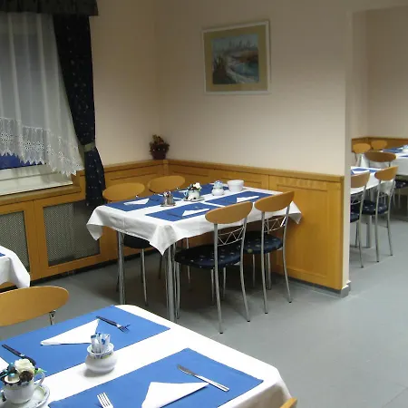 Apartahotel Leier Business Gönyů