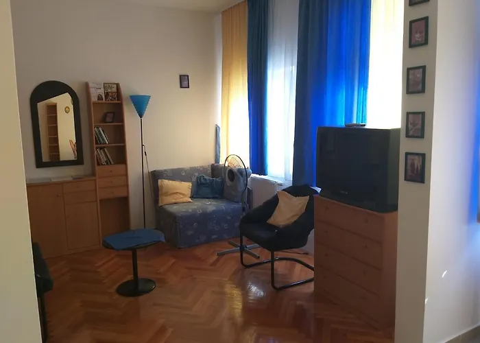 Apartmanhotel Leier Business 3*