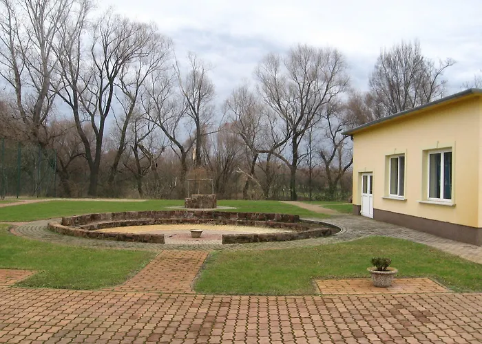 Leier Business Apartmanhotel Gönyů
