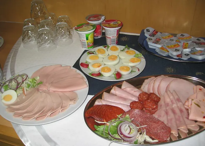 Leier Business Apartmanhotel 3*