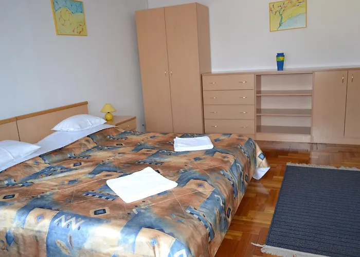 Leier Business Gönyů